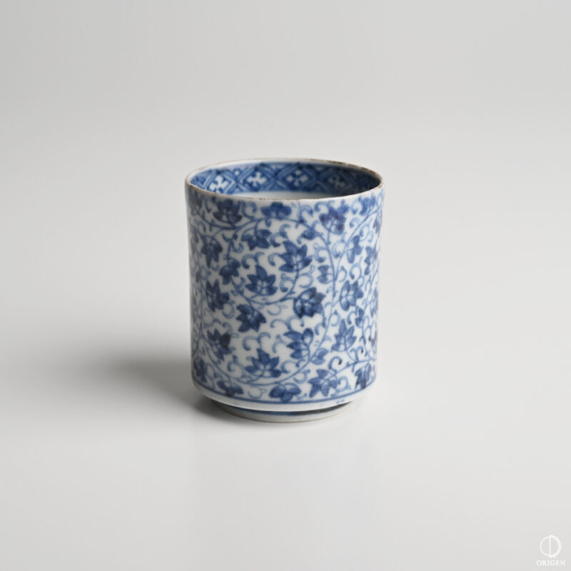 骨董品買取実例古伊万里染付萩唐草金縁のぞき猪口